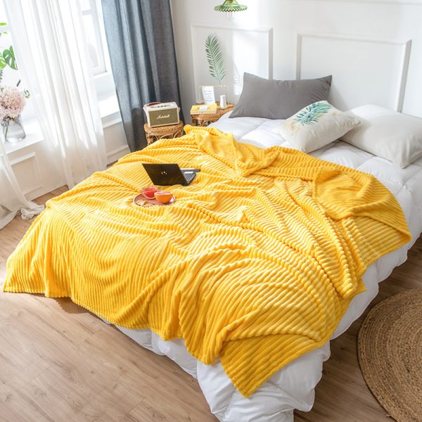 2X Yellow Throw Blanket Warm Cozy Striped Pattern Thin Flannel Coverlet Fleece Bed Sofa Comforter