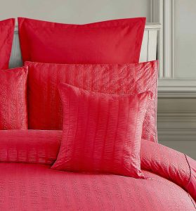 1000TC Premium Ultra Soft Seersucker Cushion Covers – 2 Pack – Red