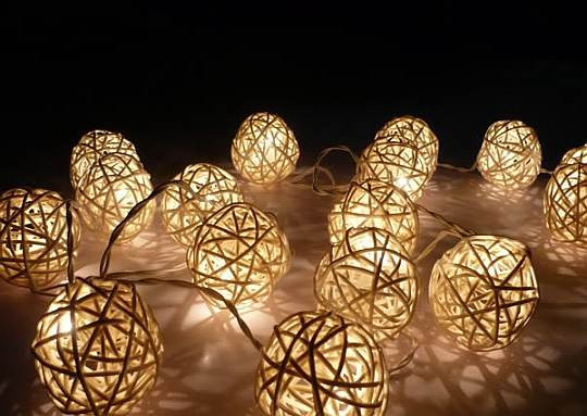 1 Set of 20 LED Cream White 5cm Rattan Cane Ball Battery Powered String Lights Christmas Gift Home Wedding Party Bedroom Decoration Table Centrepiece