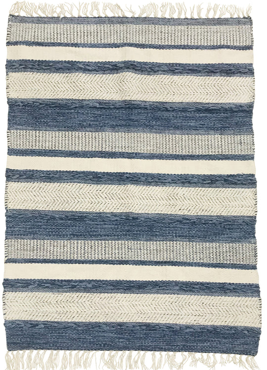 Striped blue/white rug120x180 CM