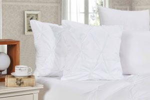 Diamond Pintuck Premium Ultra Soft Pillowcases 2-Pack – 45×45 cm, White