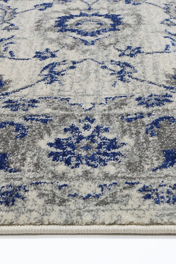 delicate-cassandra-blue-ivory-rug 160×230