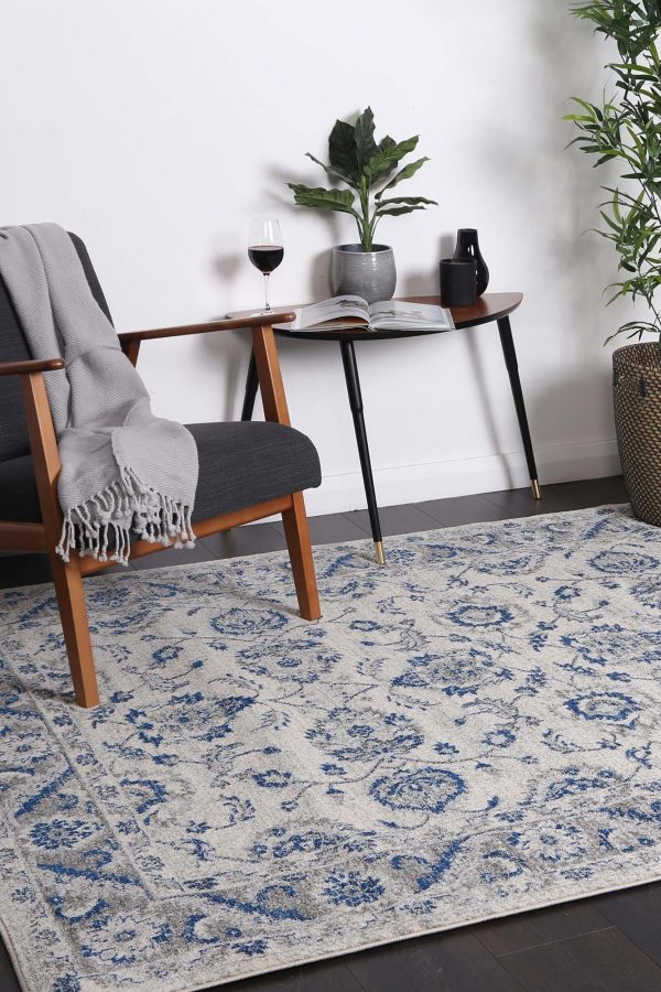 delicate-cassandra-blue-ivory-rug 160×230