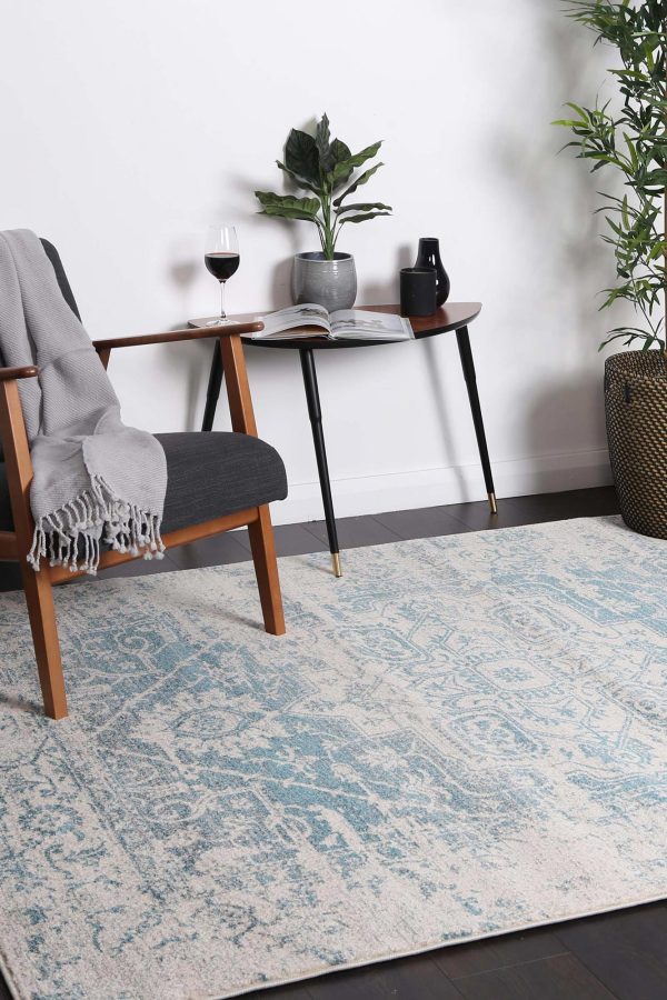 delicate-audrey-ivory-blue-rug 160×230