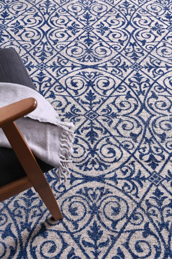 delicate-katherine-blue-ivory-rug 160×230